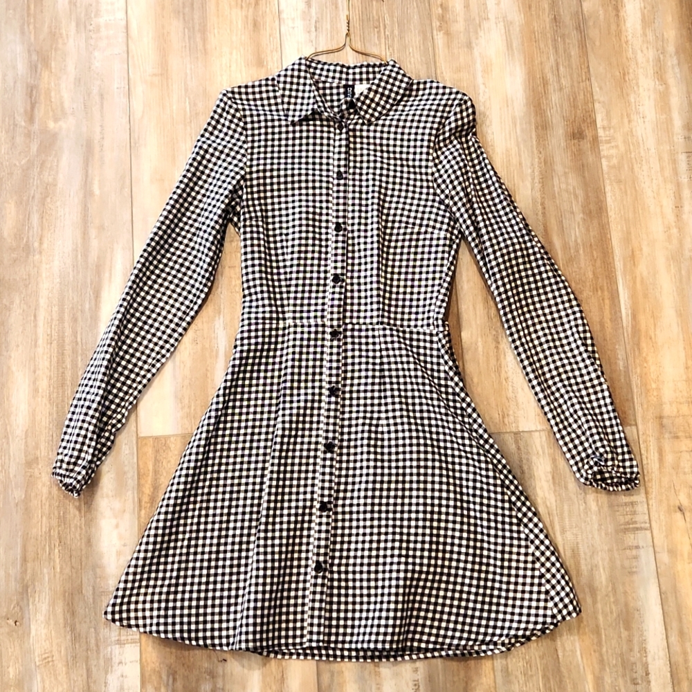 Dress black and white check size 0 H&M